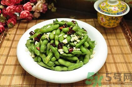 夏天吃毛豆好嗎？夏天吃毛豆有什么好處？
