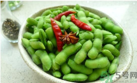 毛豆是夏天上市嗎？毛豆是夏天當(dāng)季的嗎？