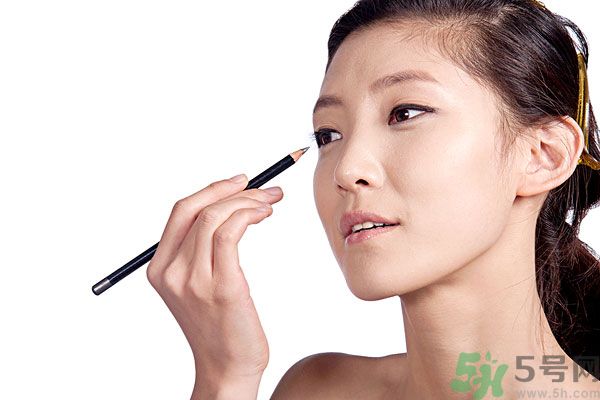 怎么選擇眉筆的顏色？眉筆的顏色有哪幾種？