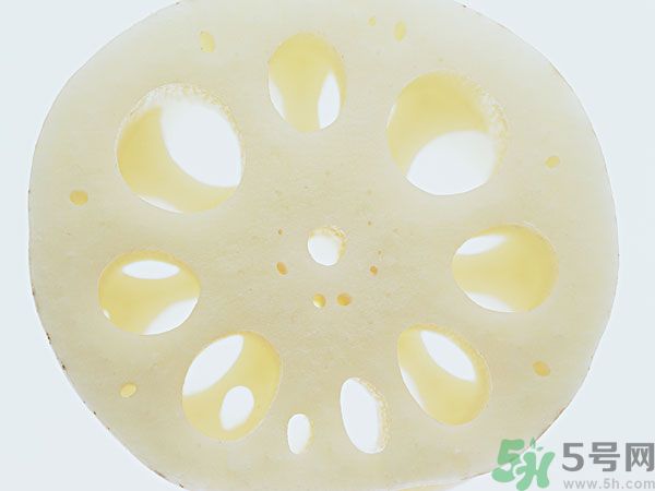 蓮藕里面的泥怎么清理？蓮藕里面的泥巴怎么洗？