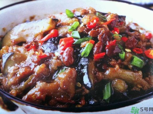 黃豆醬做什么菜好吃？黃豆醬的熱量？