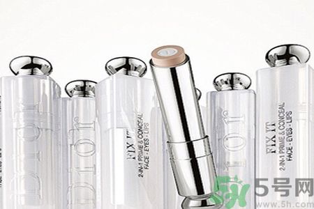 Dior瞬效美肌遮瑕膏適合什么膚質(zhì)？什么膚質(zhì)適合用Dior瞬效美肌遮瑕膏？