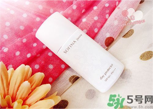 蘇菲娜sofina防曬霜哪款好用？sofina防曬白蕾絲藍(lán)蕾絲區(qū)別