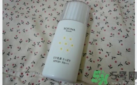 蘇菲娜sofina防曬霜哪款好用？sofina防曬白蕾絲藍蕾絲區(qū)別