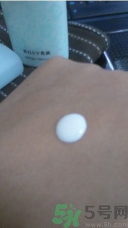 sofina蘇菲娜防曬霜要卸妝嗎？sofina防曬區(qū)別有哪幾種