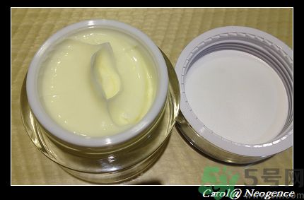 霓凈思適合什么年齡段？Neogence是什么化妝品牌子？