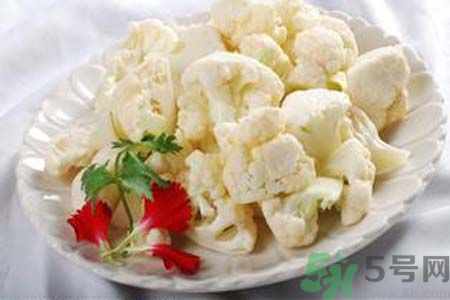 花菜發(fā)霉了可以吃嗎？吃了發(fā)霉的花菜會(huì)怎樣？