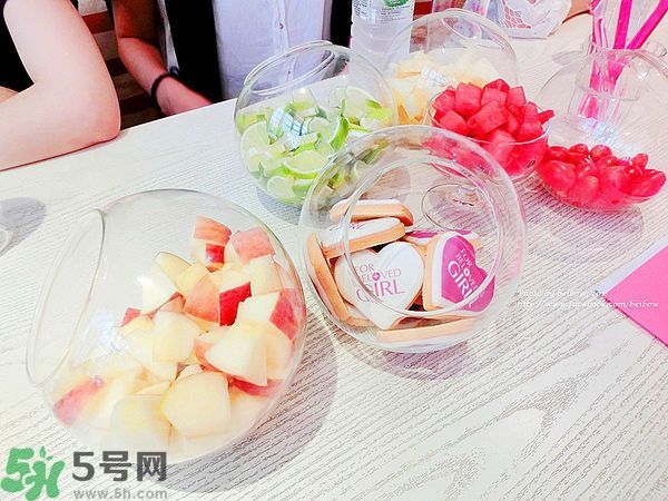 寵愛(ài)之名寵愛(ài)女孩面膜怎么樣？寵愛(ài)女孩礦物云絲面膜好用嗎？