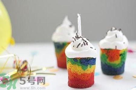 彩虹雪糕怎么做？彩虹雪糕做法視頻
