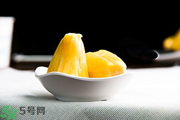 芒果晚上可以吃嗎？晚上吃芒果好嗎？