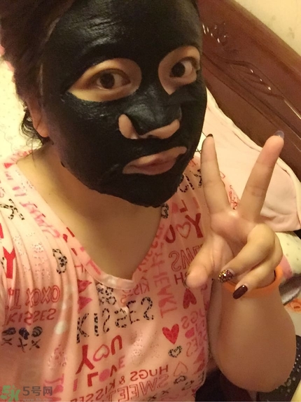 歐尚坊黑面膜怎么樣？歐尚坊黑蒜竹炭蠶絲面膜好用嗎？