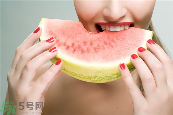 吃西瓜有什么壞處？吃西瓜的禁忌有哪些？