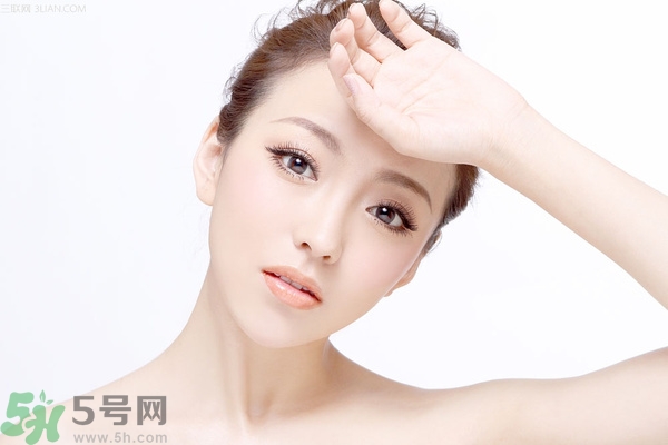 用洗面奶會(huì)長痘痘嗎？洗面奶的使用步驟？