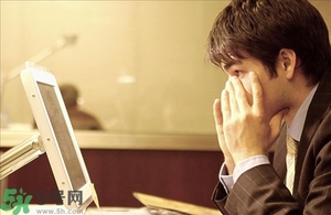 熬夜眼睛腫了怎么辦？熬夜眼睛紅了怎么辦？