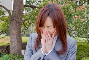打噴嚏真的是有人在想你嗎？打噴嚏是有人罵你嗎？
