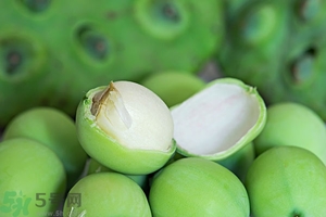 蓮蓬可以多吃嗎？蓮子吃多了會(huì)怎樣？