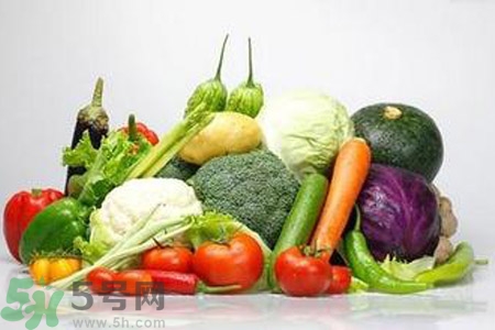 被洪水淹過的菜可以吃嗎？被洪水淹過的菜吃了對身體有害嗎？
