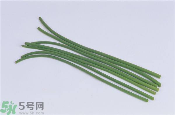 隔夜的韭菜能吃嗎？韭菜炒熟后第二天能吃嗎？