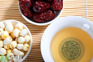 喝蓮子心能減肥嗎？蓮子心泡茶喝能減肥嗎？