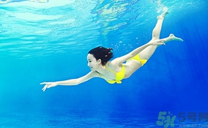 潛水能化妝嗎？女生潛水可以不可以化妝？