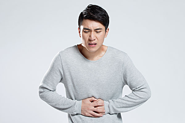 吃涼的胃疼是怎么回事？吃冷的肚子疼怎么辦？