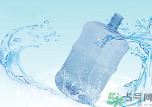 礦泉水和純凈水的區(qū)別是什么？礦泉水和純凈水哪個好？