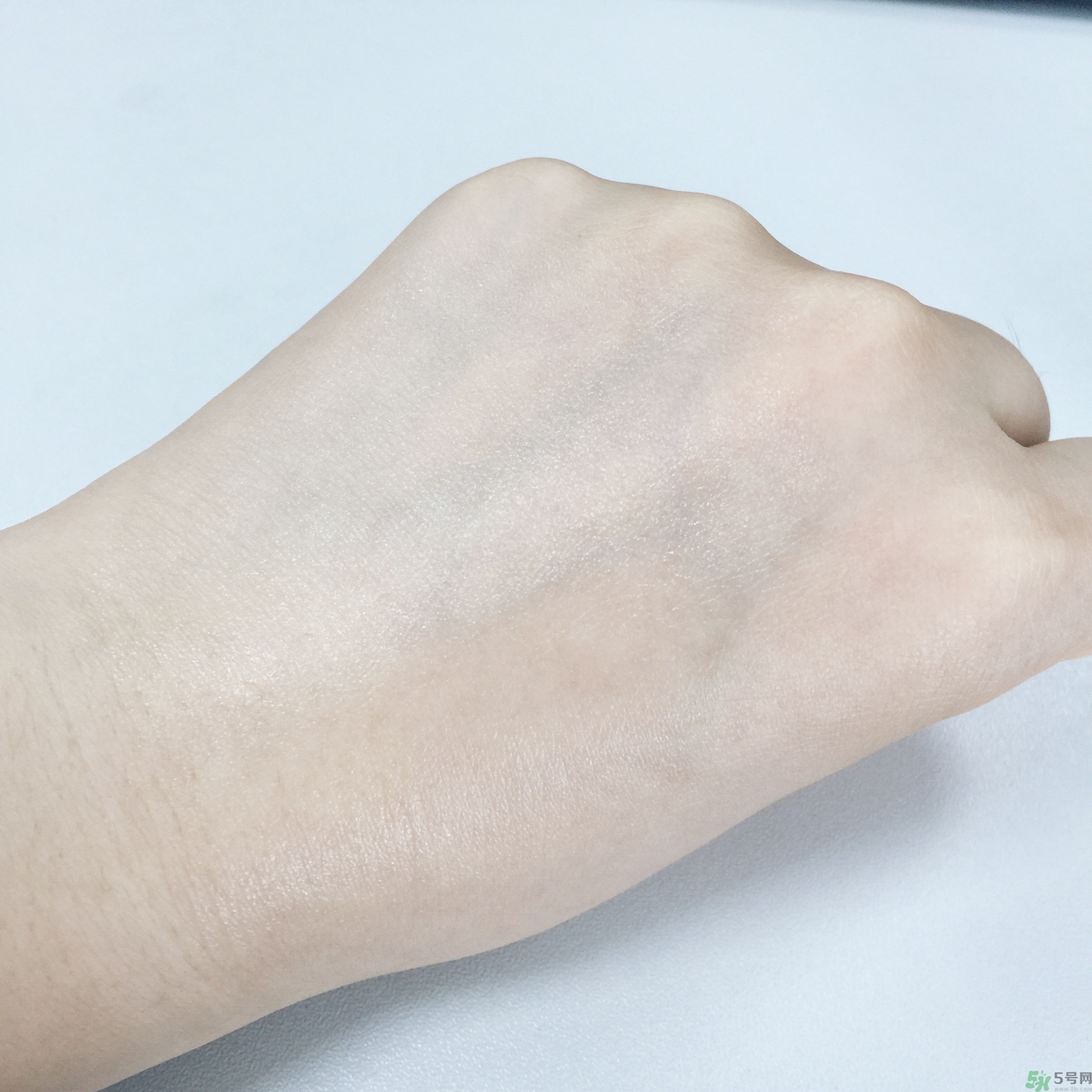 高絲fasio舒涼防曬噴霧怎么樣？fasio舒涼防曬噴霧好用嗎？