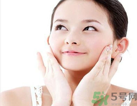 卸妝油怎么用？卸妝油的正確使用方法
