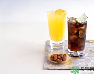 可樂第二天還可以喝嗎？隔夜的碳酸飲料可以喝嗎？
