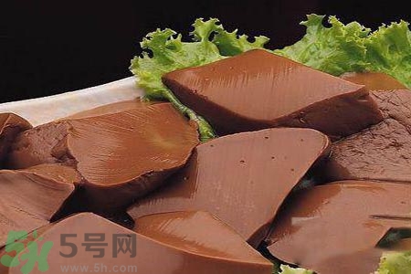 吃豬血拉大便是黑色的是怎么回事？吃豬血拉大便是黑色是在排毒嗎？