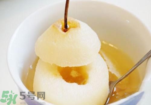 發(fā)燒可以喝冰糖雪梨嗎？發(fā)燒喝冰糖雪梨好嗎？