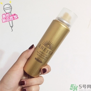 安耐曬噴霧和乳液哪個好？安耐曬噴霧和乳液區(qū)別