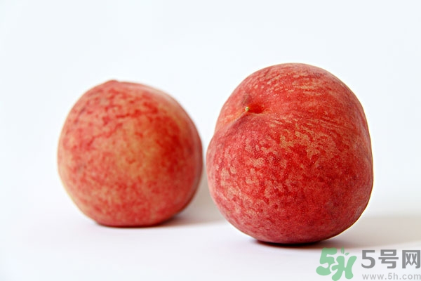 桃子裂口是什么原因？表面有裂口的桃子能吃嗎？