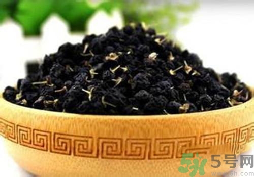 吃黑枸杞有什么好處？吃黑枸杞有什么壞處？