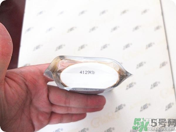 安耐曬為什么那么稀？安耐曬是水狀液體的嗎？