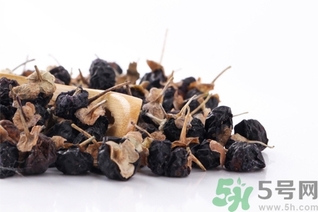 黑枸杞小孩可以吃嗎？黑枸杞小孩吃有什么好處？