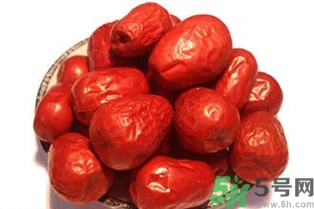 夏天濕氣重吃什么好？夏天濕氣重不能吃什么？