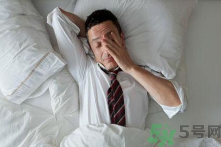 男人濕氣重的表現(xiàn)有哪些？男人去除濕氣的方法有哪些？