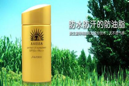 安耐曬和水寶寶哪個(gè)好？安耐曬防曬霜和水寶寶哪個(gè)好？