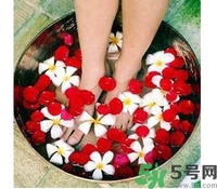 夏天泡腳好嗎？夏天用什么泡腳最好？