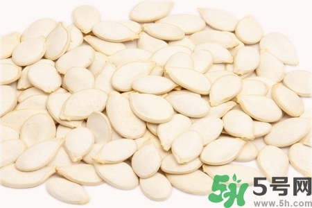 吃南瓜子的好處？吃南瓜子的壞處？