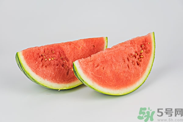 西瓜沒熟透可以吃嗎？西瓜不好吃怎么做好吃？