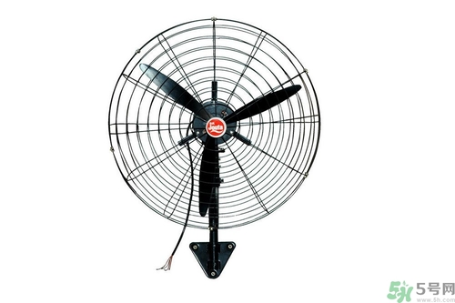 吹空調(diào)咳嗽怎么辦？吹空調(diào)好還是吹電扇好？