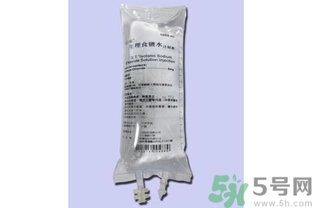皮膚過(guò)敏可以敷生理鹽水嗎？皮膚過(guò)敏能不能敷生理鹽水？