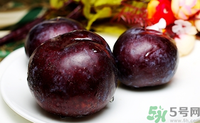 吃黑布林需要削皮嗎？黑布林皮可以吃嗎？