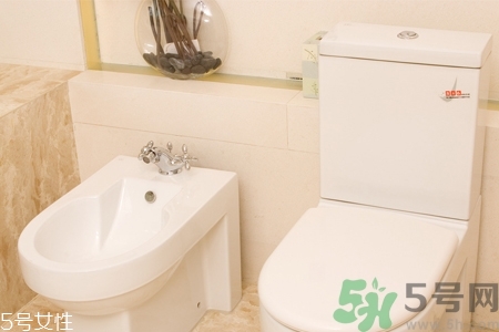 馬桶漏水的原因？馬桶漏水如何修理？