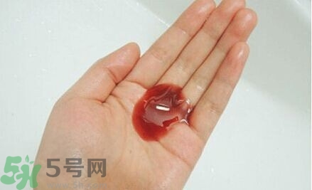 潤(rùn)膏和呂哪個(gè)好？ 潤(rùn)膏洗發(fā)水和呂哪個(gè)好用？