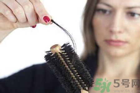 生完寶寶掉頭發(fā)怎么辦？生完寶寶掉頭發(fā)原因？