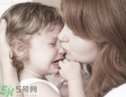 孩子性格內向懦弱怎么辦？孩子性格內向懦弱的原因？