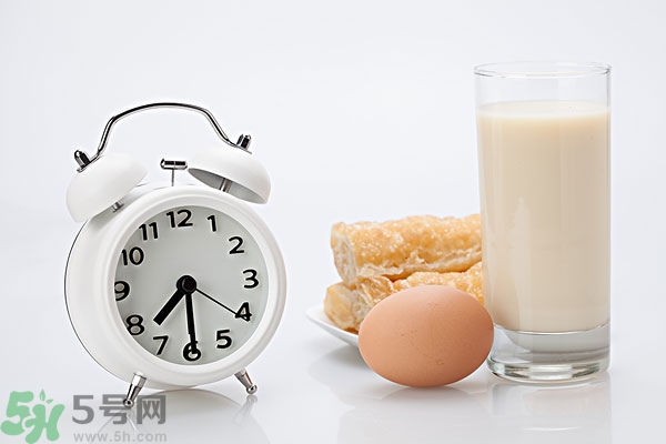 豆奶粉結塊還能喝嗎？豆奶粉分層還能喝嗎？